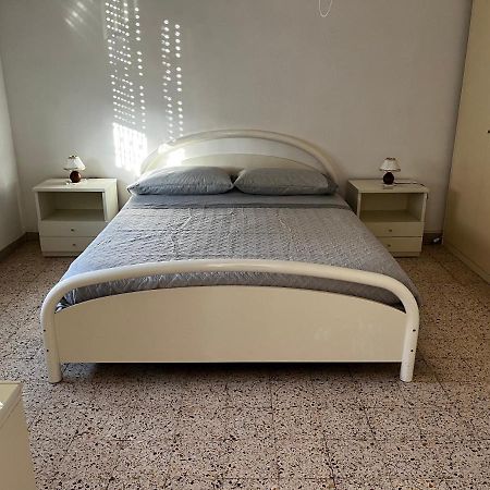 Casa Vacanze Dalla Lory Rímini Exterior foto