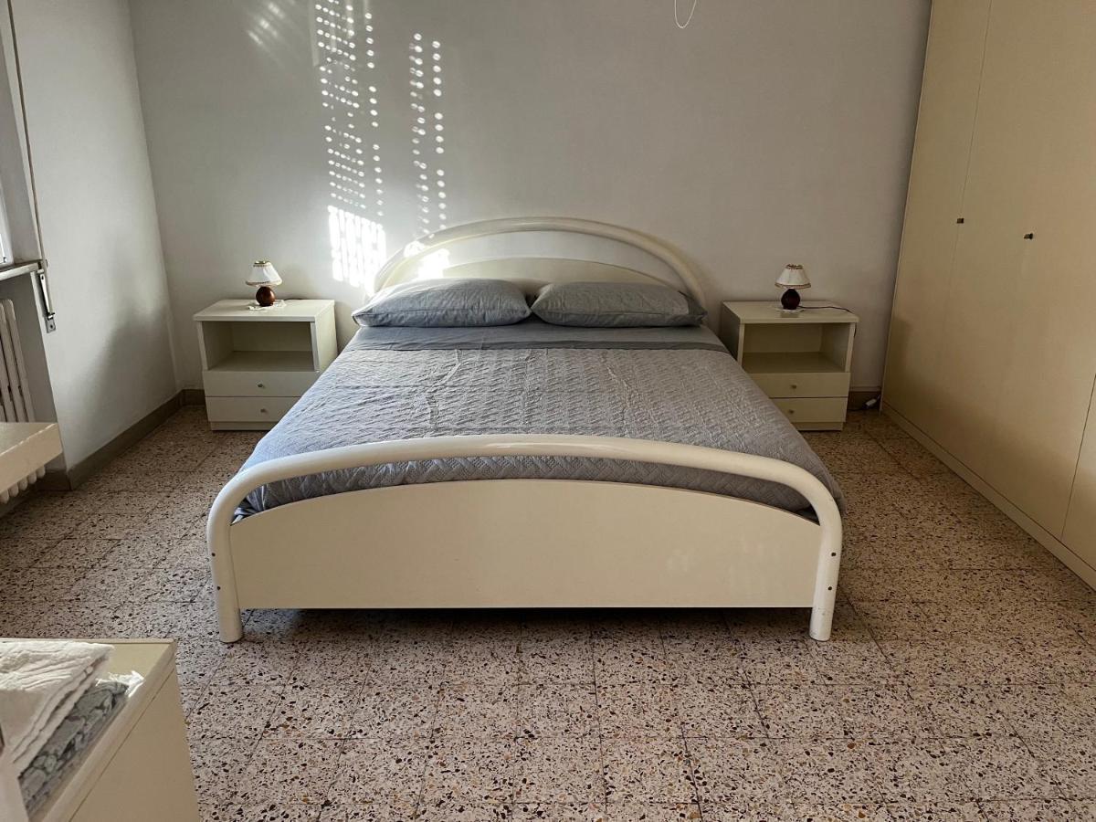 Casa Vacanze Dalla Lory Rímini Exterior foto